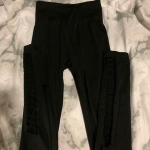 Black leggings